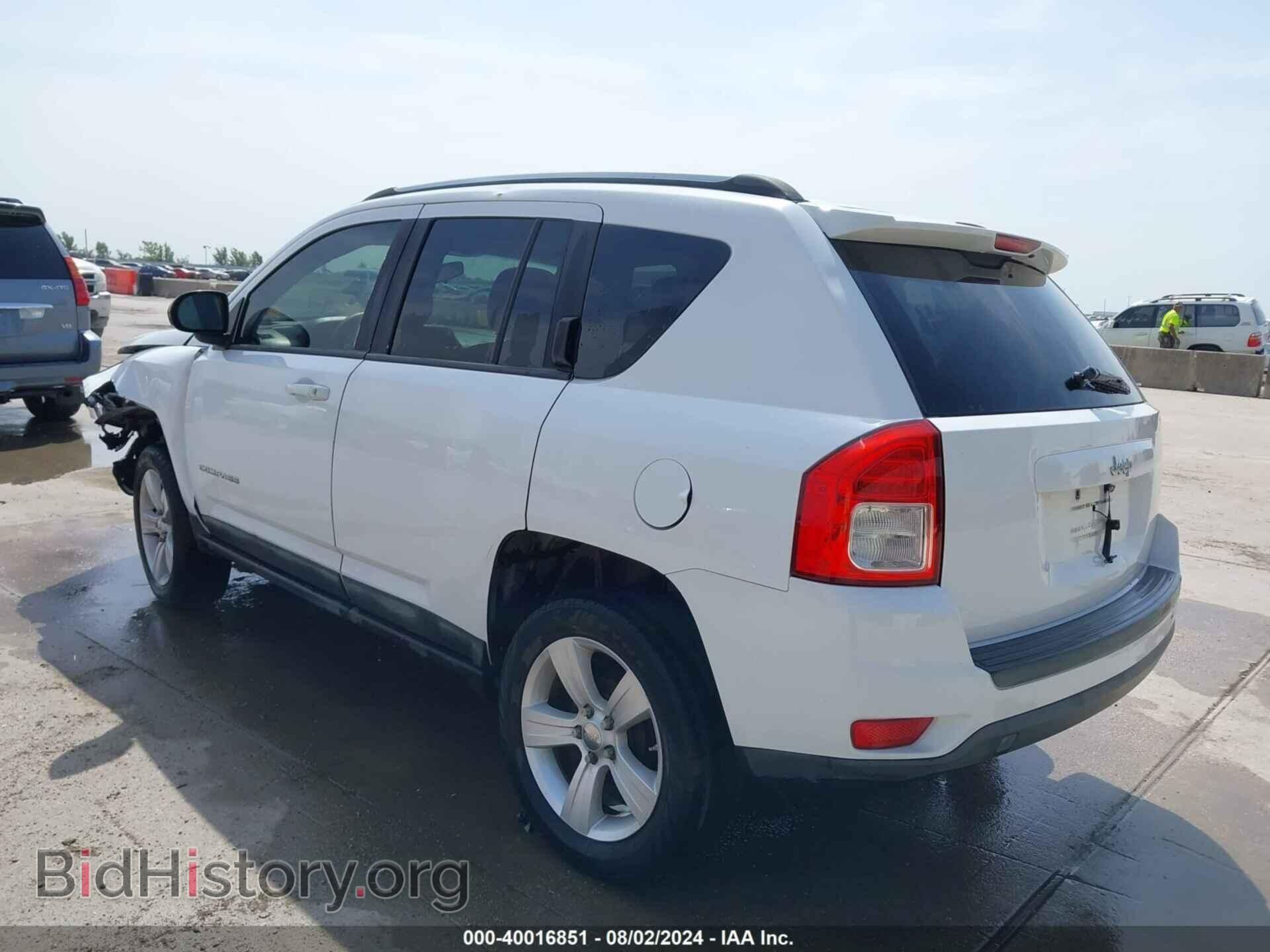 2011 JEEP COMPASS - VIN: 1J4NT1FA2BD224430 - Photo 3