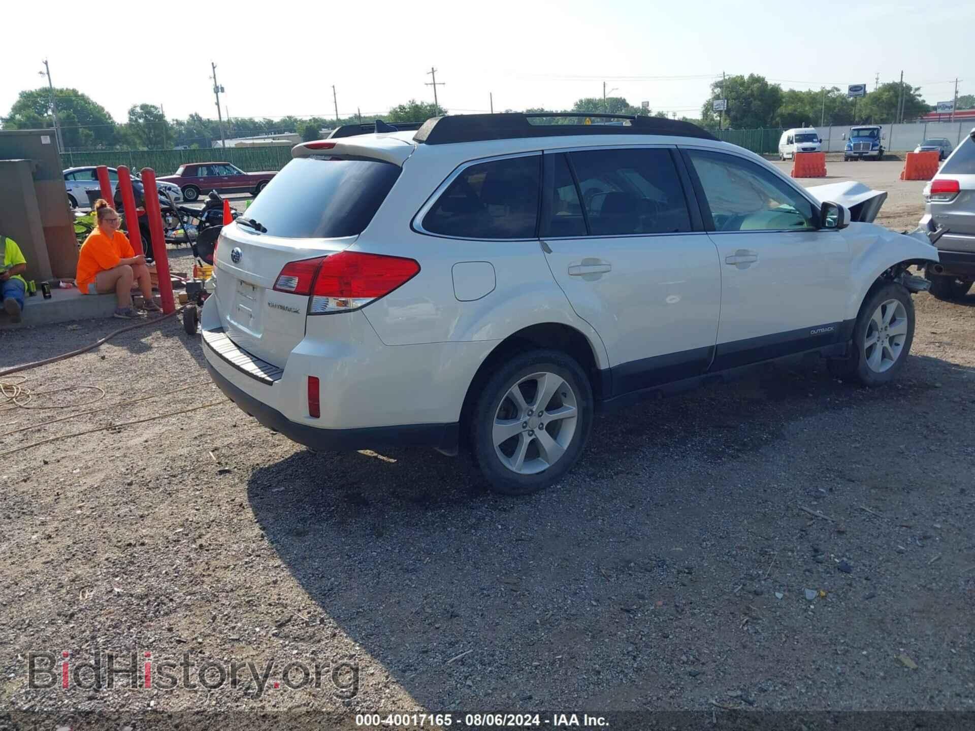 2014 SUBARU OUTBACK - VIN: 4S4BRCCC9E3235892 - Фото 4