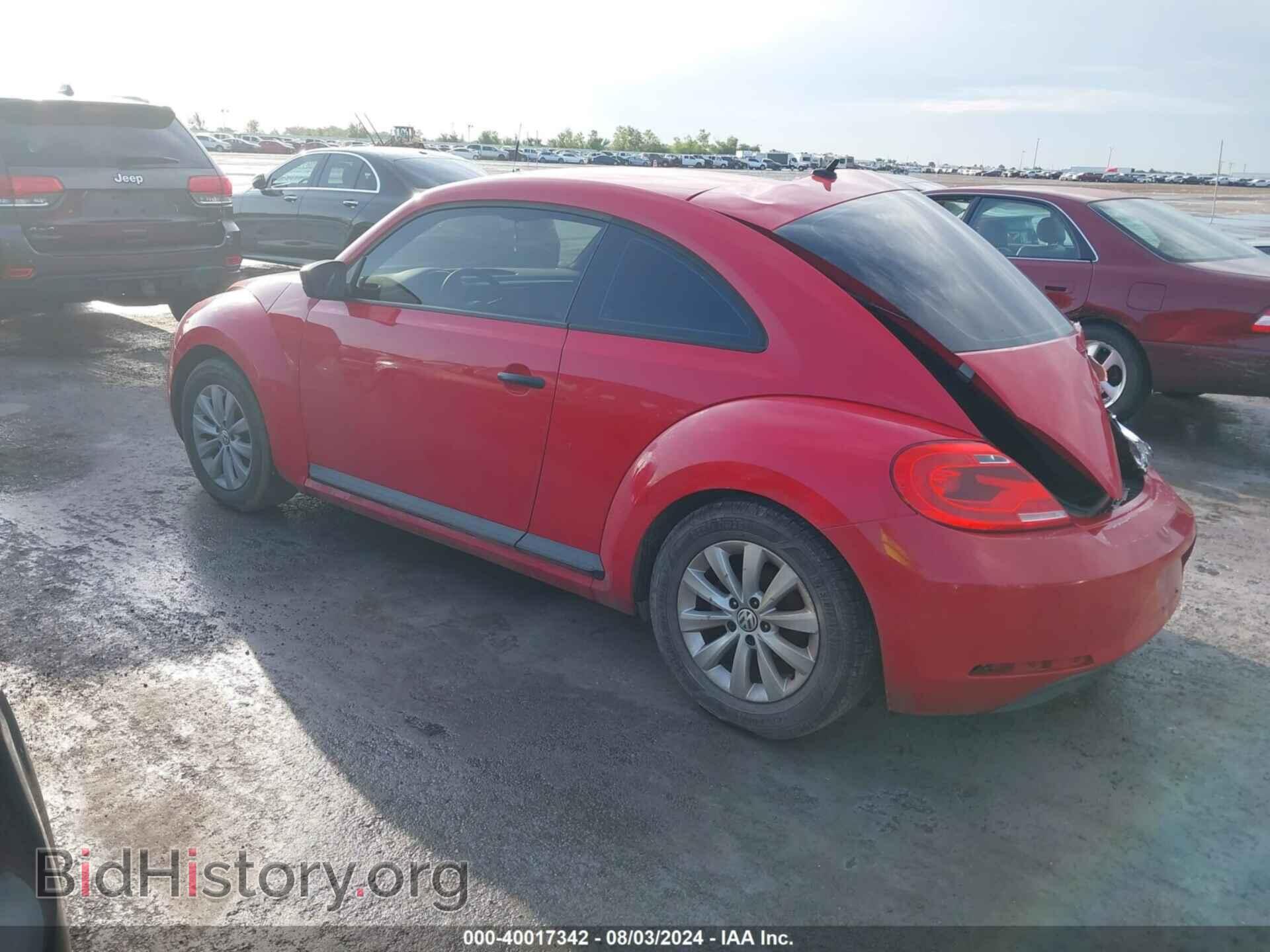 2013 VOLKSWAGEN BEETLE - VIN: 3VWFP7AT7DM658972 - Фото 3