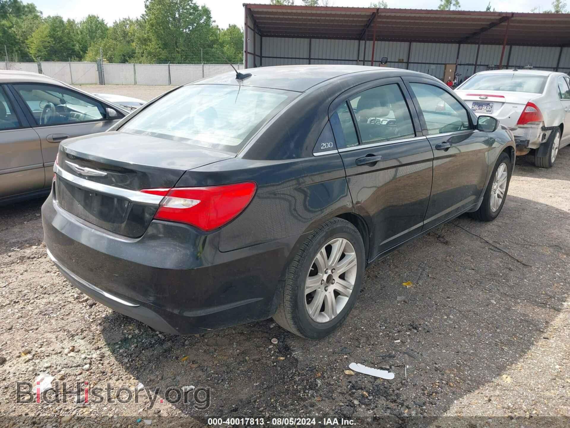 2012 CHRYSLER 200 - VIN: 1C3CCBBB2CN107805 - Фото 4