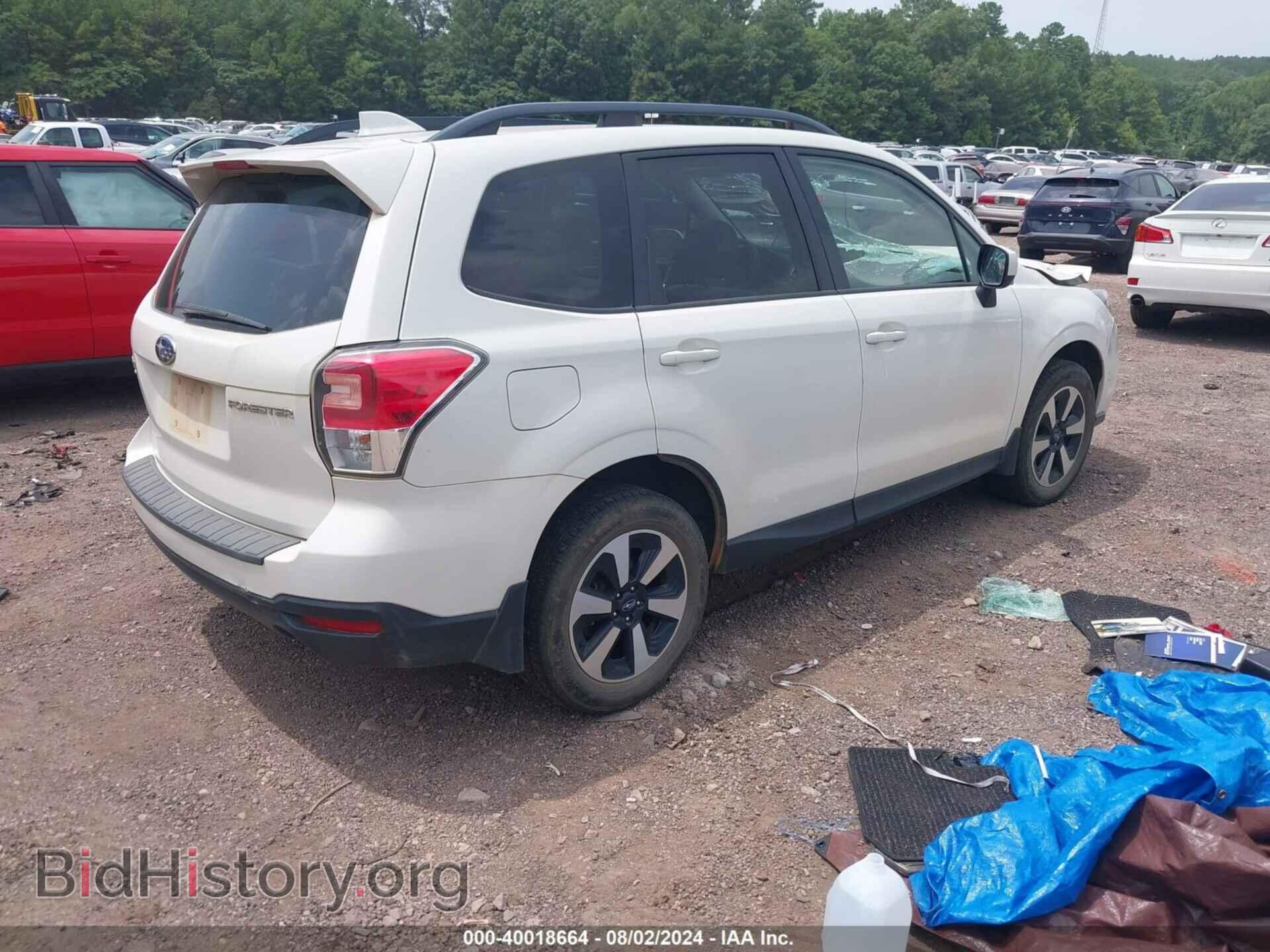 2018 SUBARU FORESTER - VIN: JF2SJAEC7JH616071 - Фото 4