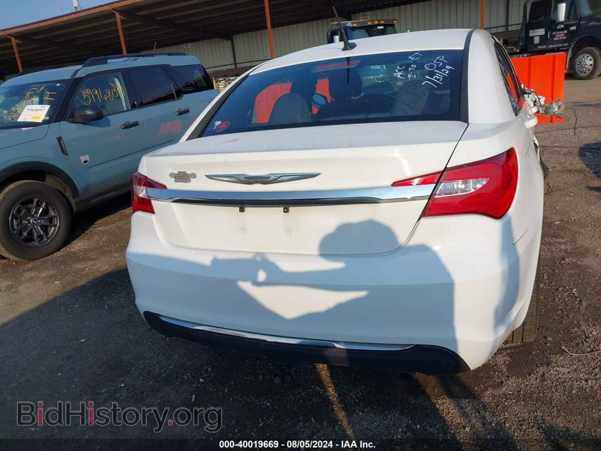 2012 CHRYSLER 200 - VIN: 1C3CCBAB2CN319752 - Фото 16