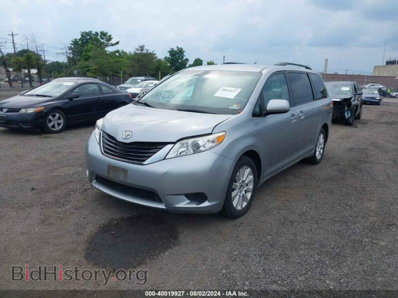 2011 Toyota SIENNA (VIN 5TDJK3DC1BS023727) — фото 2 из 11