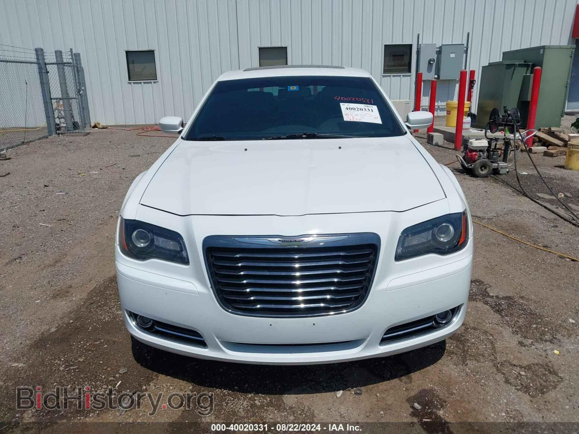 2014 CHRYSLER 300 - VIN: 2C3CCAGG9EH287777 - Фото 13