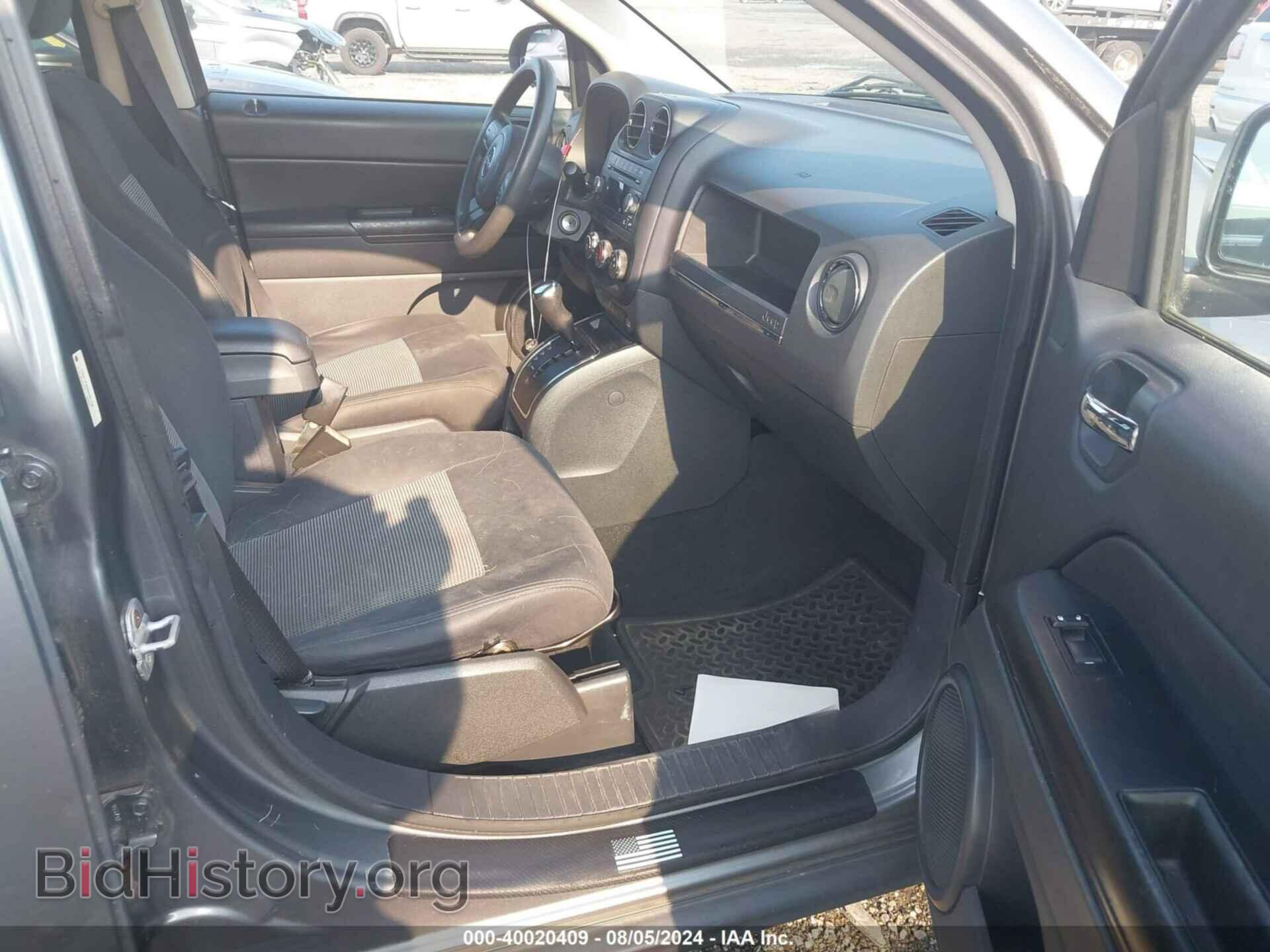 2011 JEEP COMPASS - VIN: 1J4NF1FB0BD281158 - Photo 5