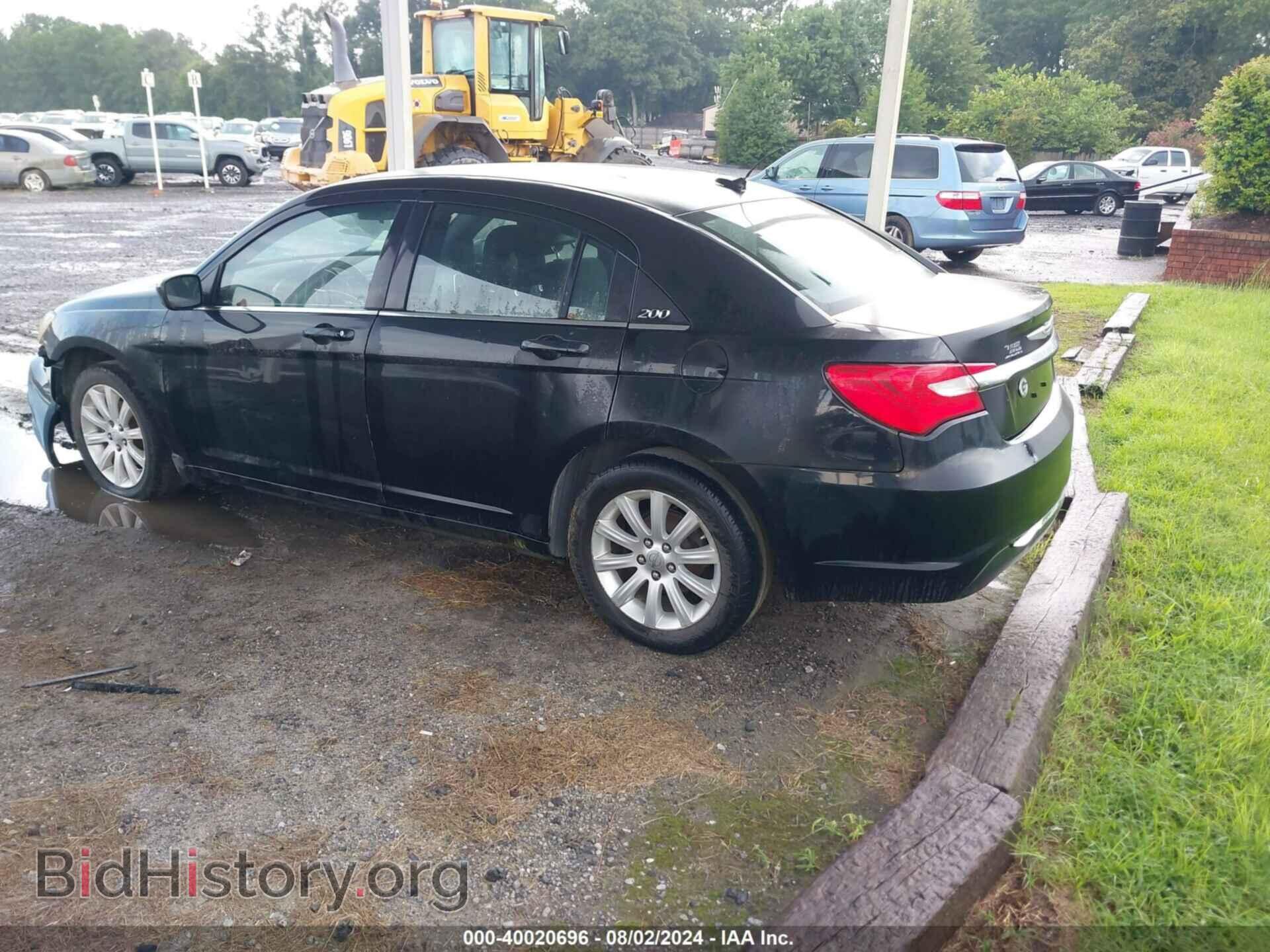 2013 CHRYSLER 200 - VIN: 1C3CCBBB5DN600590 - Фото 3