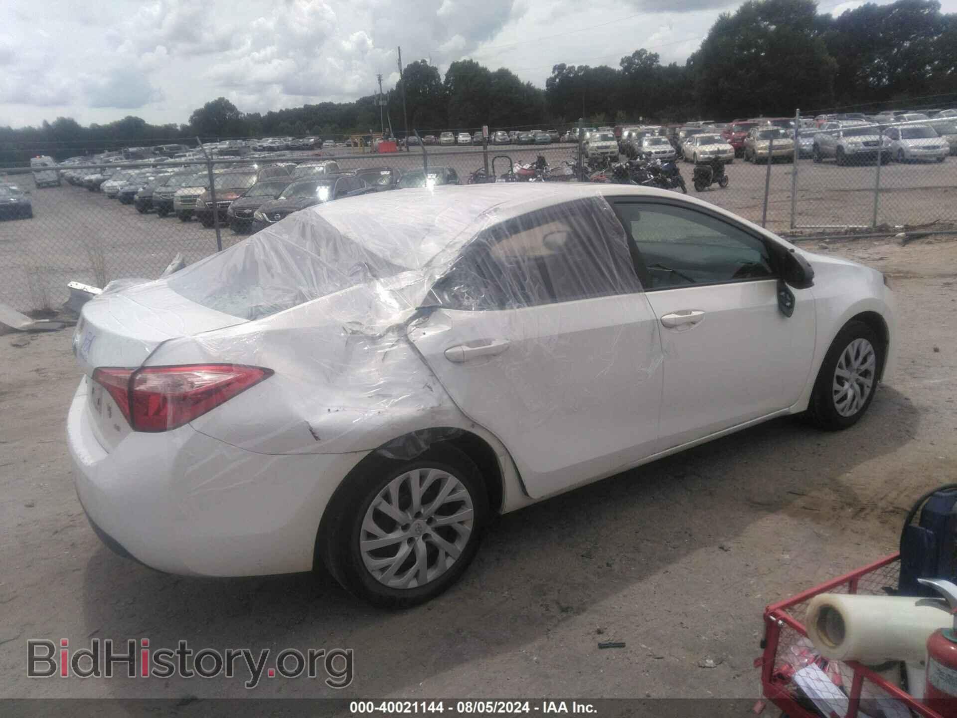 2017 TOYOTA COROLLA - VIN: 5YFBURHE2HP631531 - Фото 4