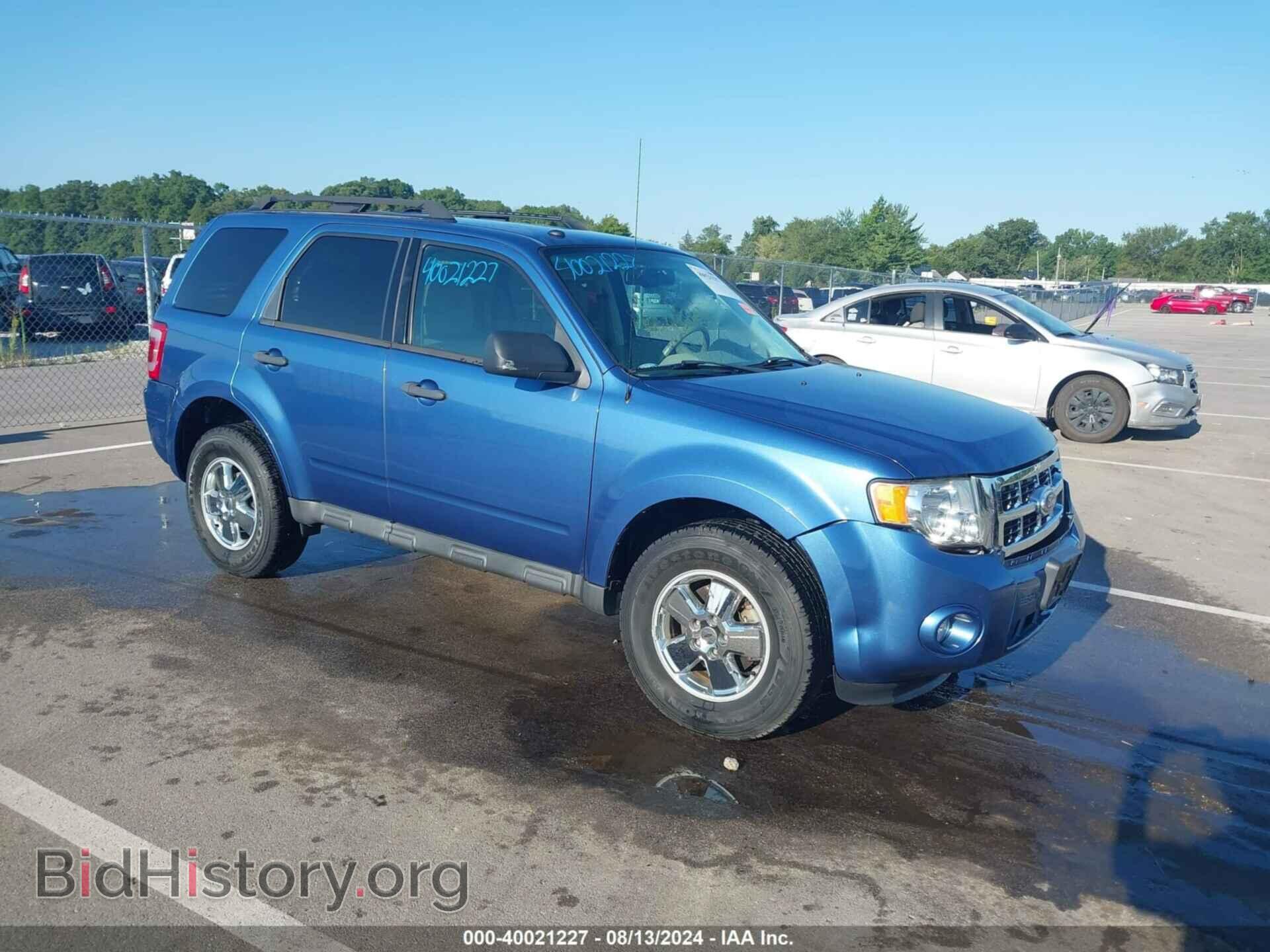 Photo 1FMCU0D78AKD12447 - FORD ESCAPE 2010