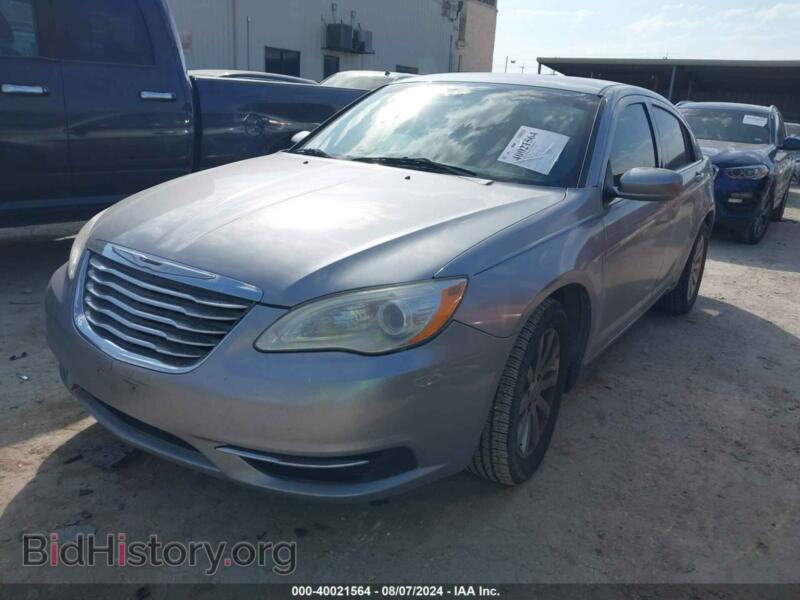 2013 Chrysler 200 (VIN 1C3CCBBB5DN687164) — фото 2 из 11