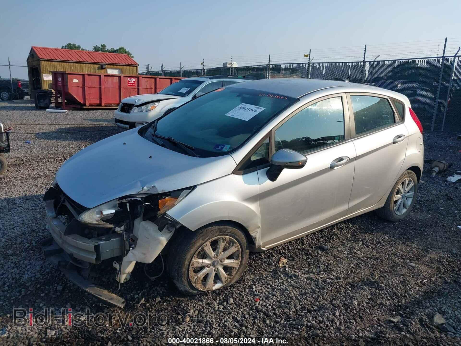2013 FORD FIESTA - VIN: 3FADP4EJ2DM130456 - Фото 2