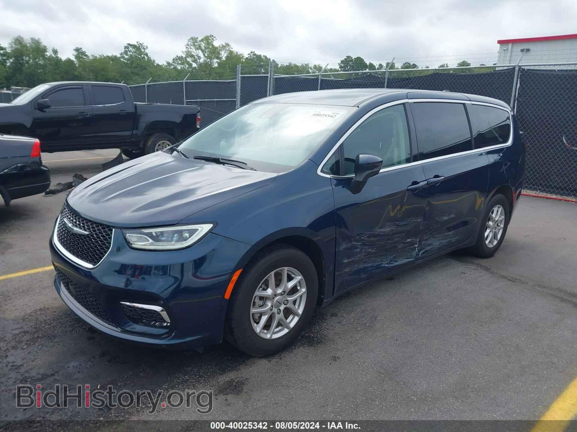 2023 CHRYSLER PACIFICA - VIN: 2C4RC1BG7PR517262 - Фото 2
