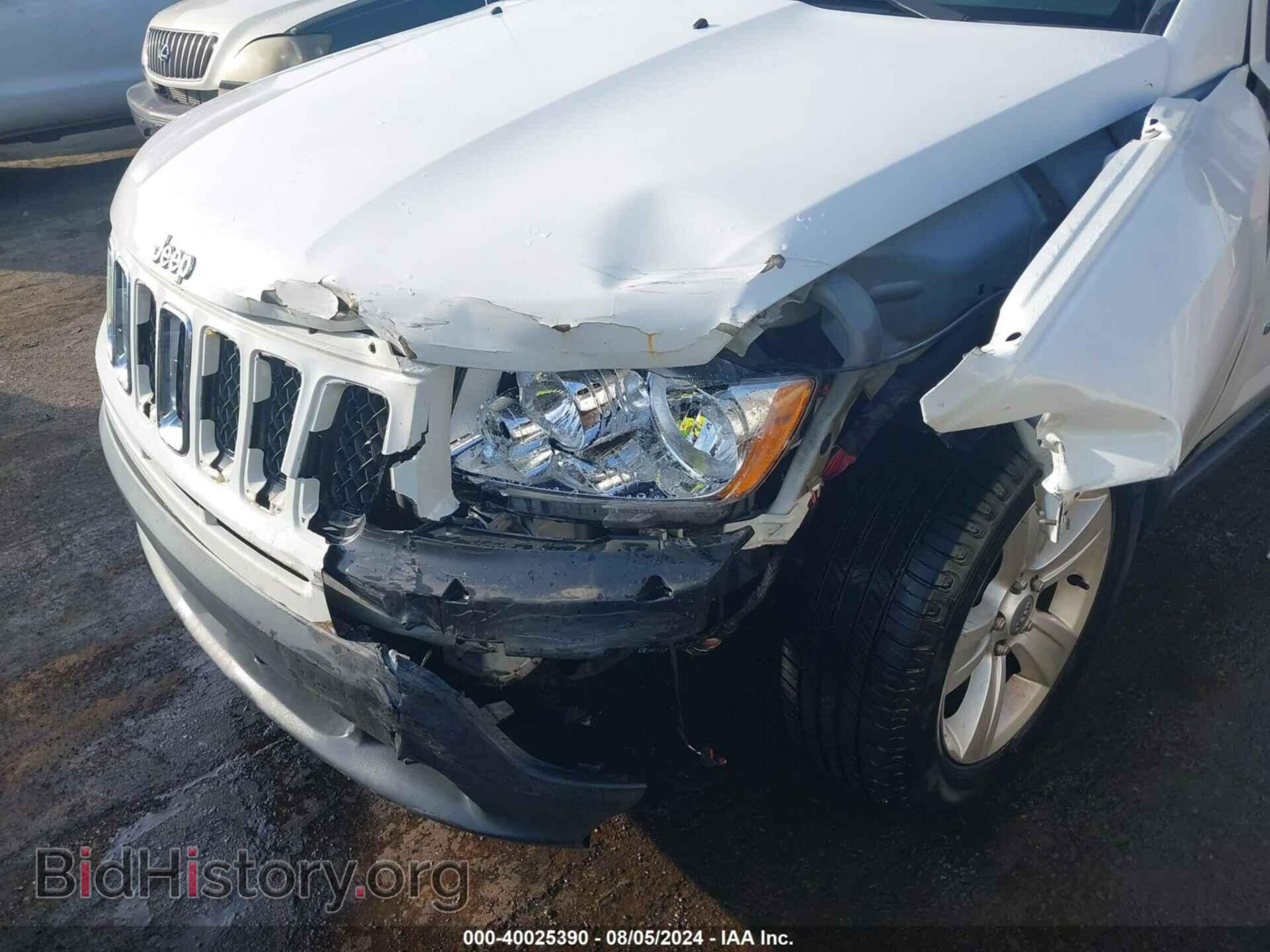 2011 JEEP COMPASS - VIN: 1J4NT1FB2BD139306 - Photo 6