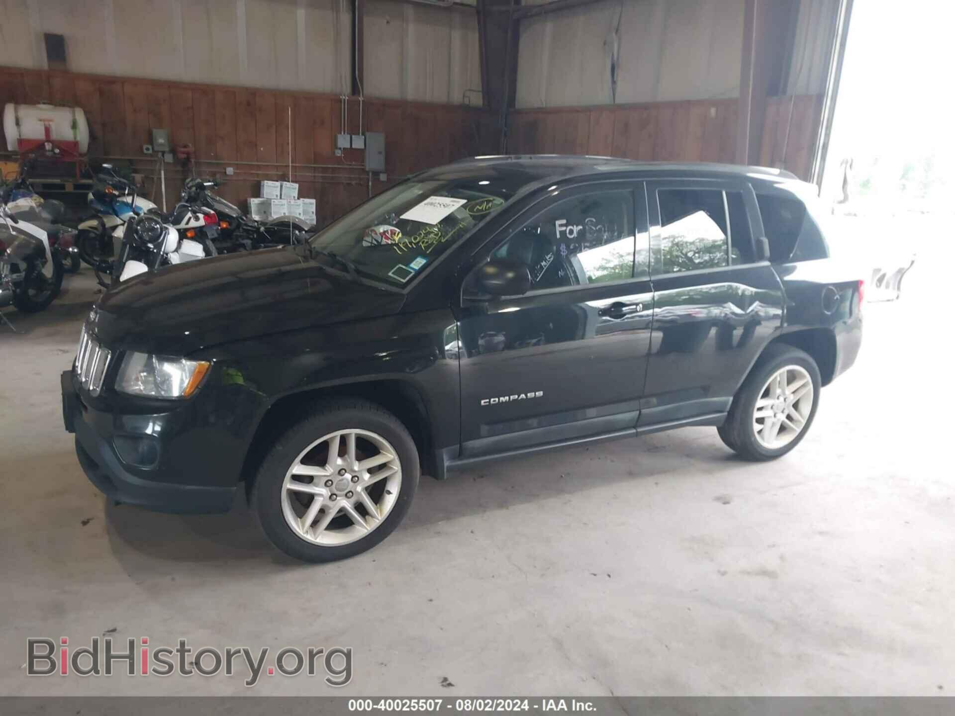 2011 JEEP COMPASS - VIN: 1J4NF5FB0BD135916 - Фото 2