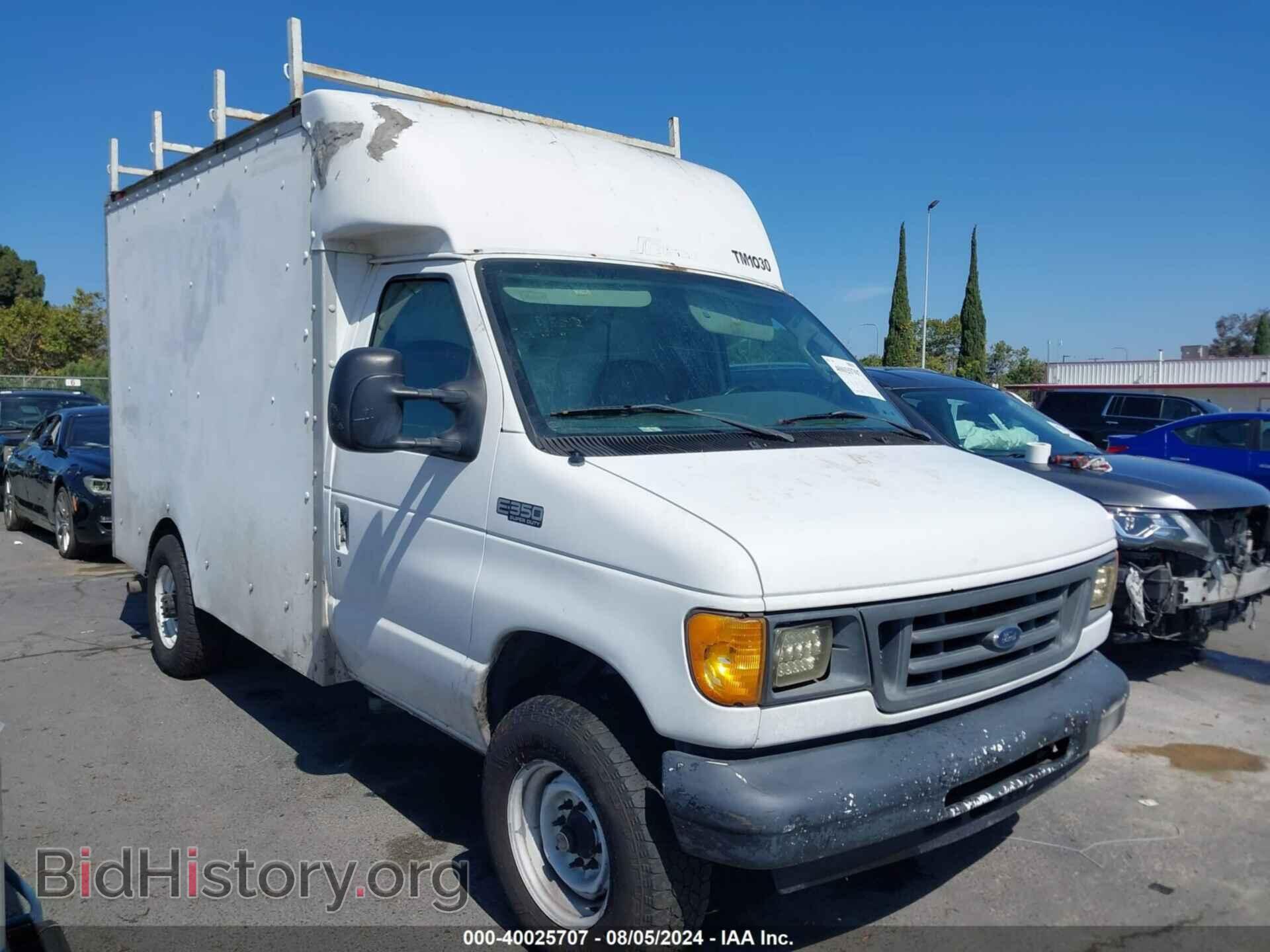 Photo 1FDSE35L35HA39894 - FORD E-350 CUTAWAY 2005