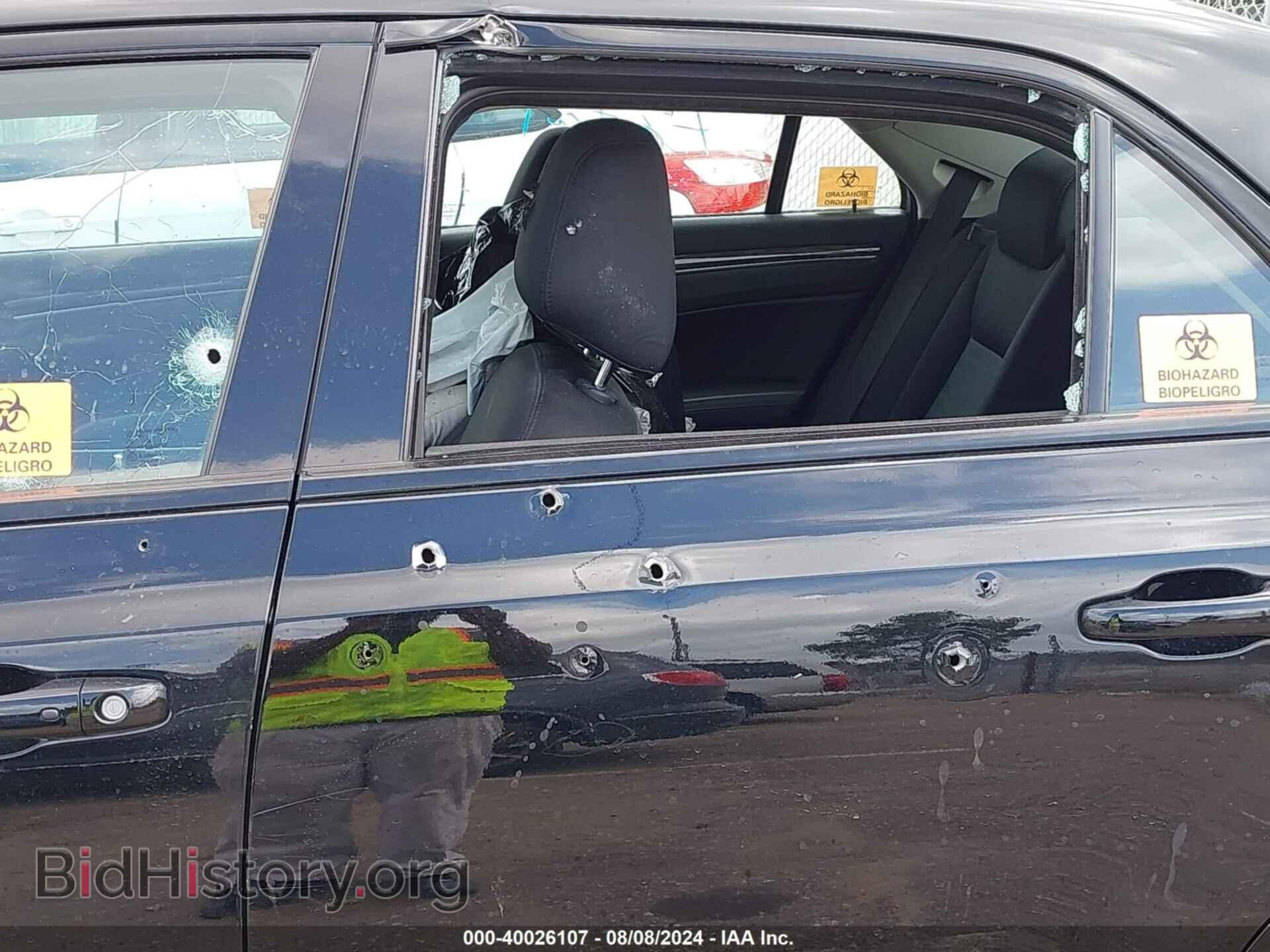 2022 CHRYSLER 300 - VIN: 2C3CCAAG9NH174372 - Фото 12
