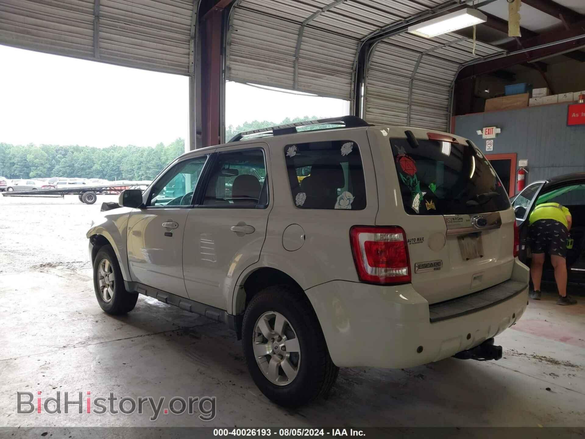 2011 FORD ESCAPE - VIN: 1FMCU0E70BKC09149 - Фото 3