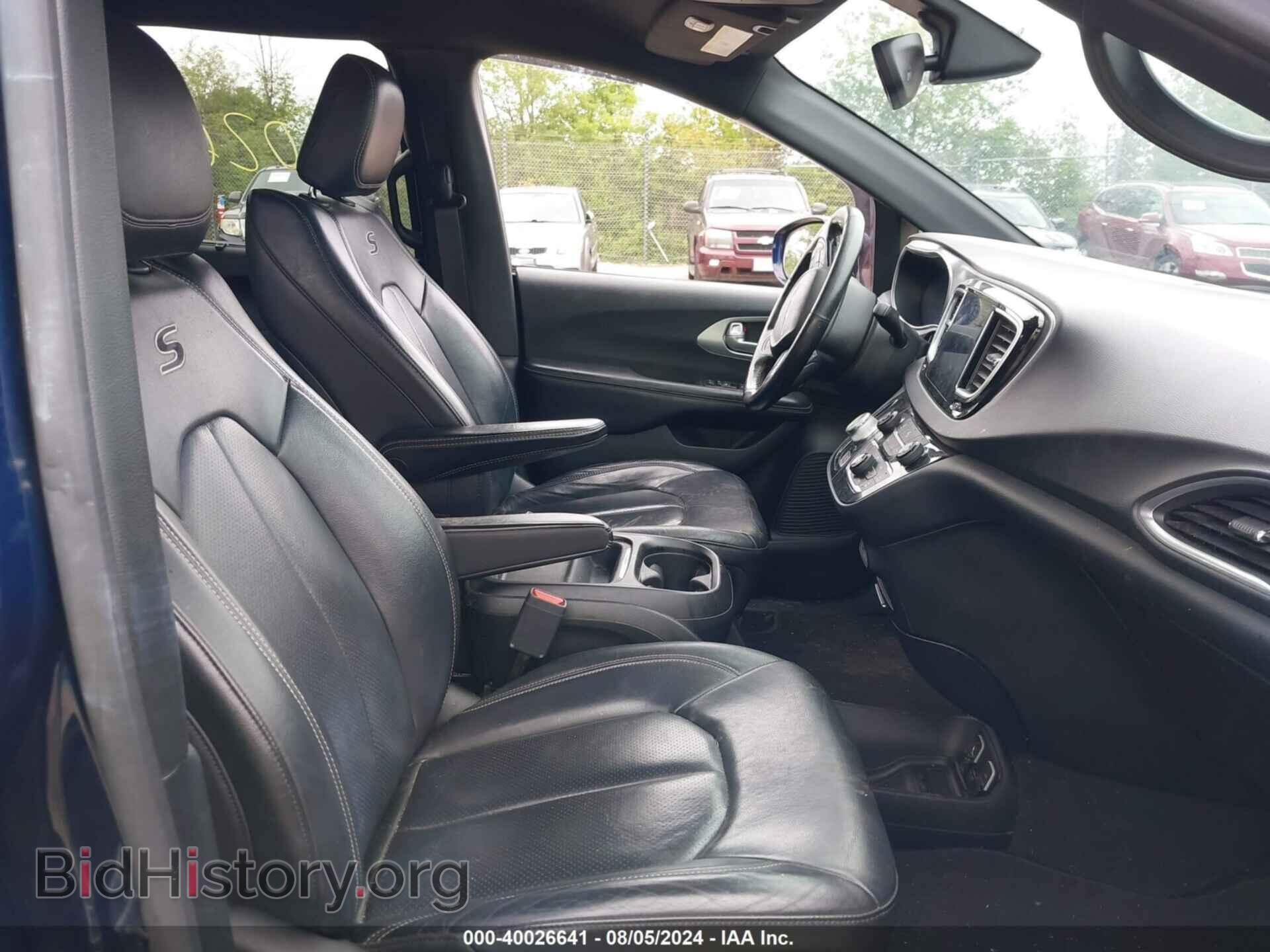 2019 CHRYSLER PACIFICA - VIN: 2C4RC1BG2KR560657 - Photo 5
