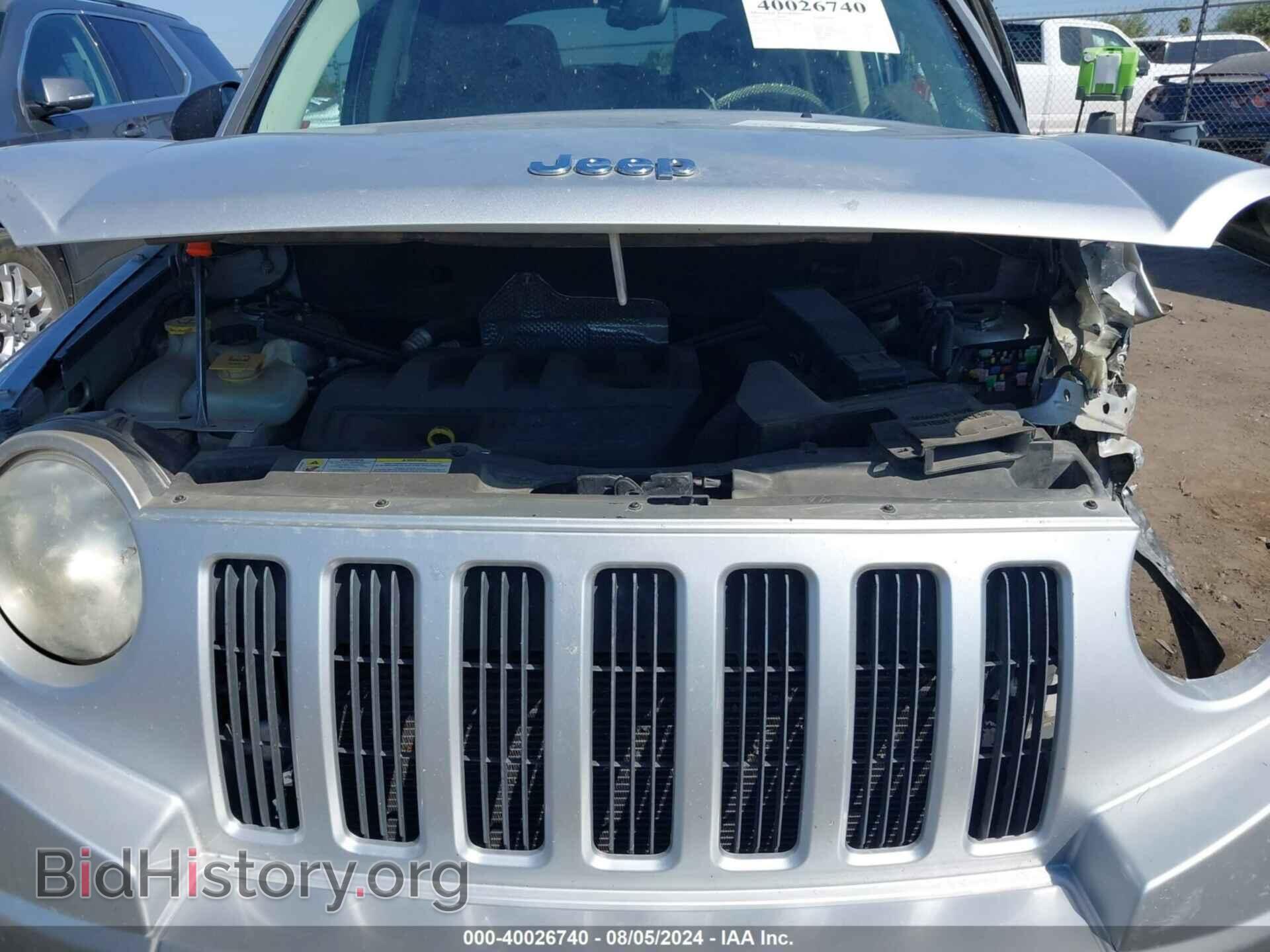 2007 JEEP COMPASS - VIN: 1J8FT57W17D192596 - Фото 9