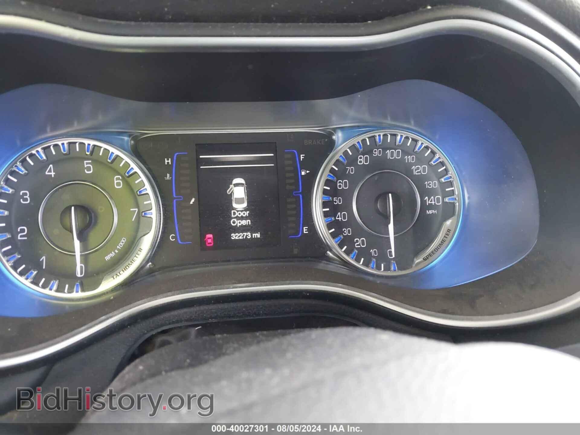 2016 CHRYSLER 200 - VIN: 1C3CCCAB1GN124513 - Фото 7