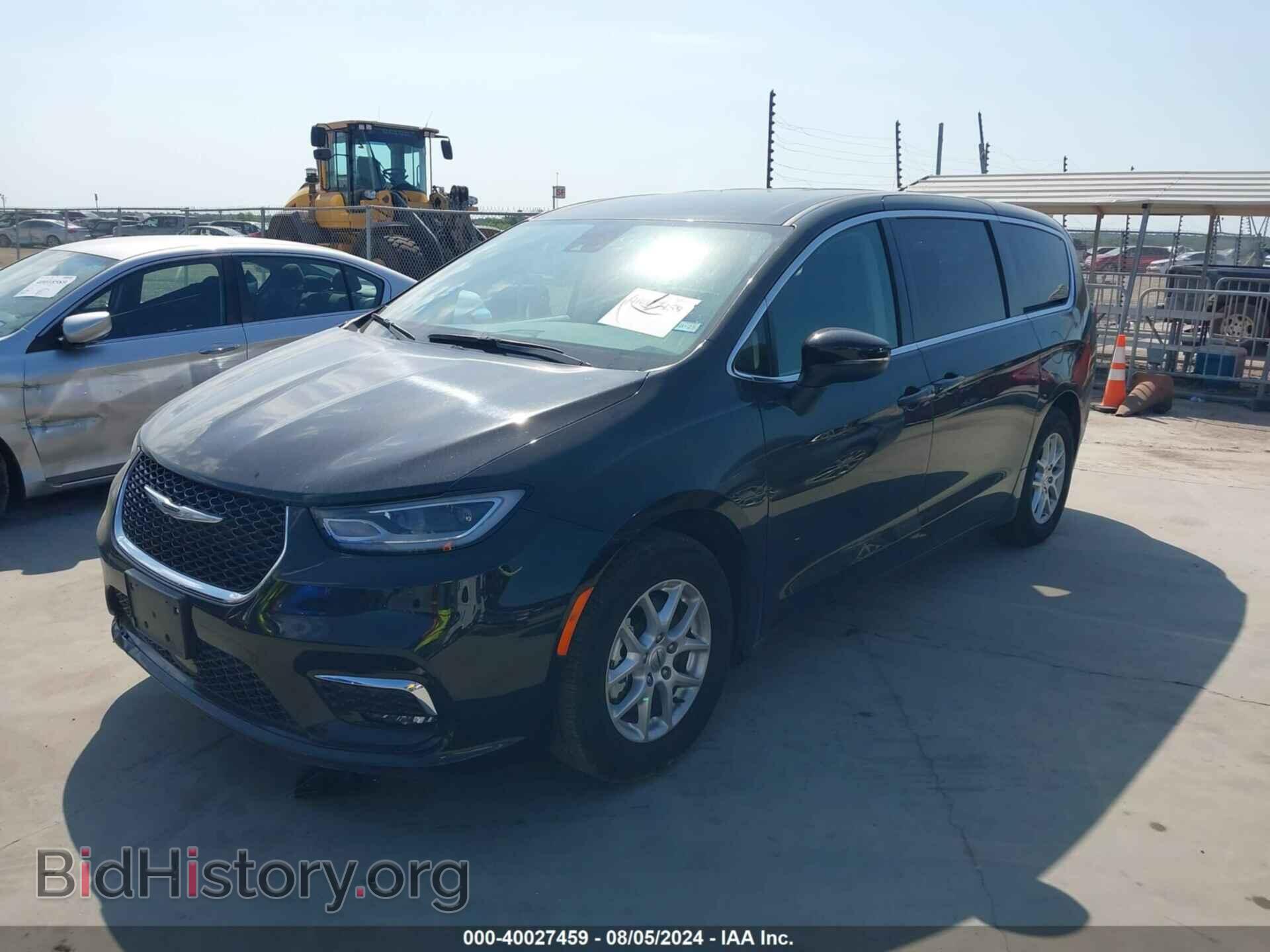 2023 CHRYSLER PACIFICA - VIN: 2C4RC1BG0PR623987 - Фото 2