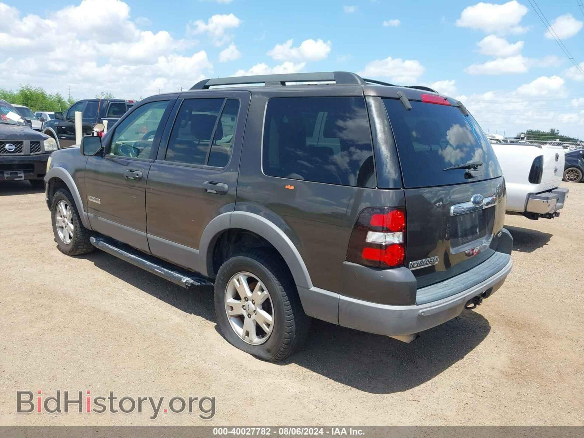 2006 FORD EXPLORER - VIN: 1FMEU63E96UB42848 - Фото 3