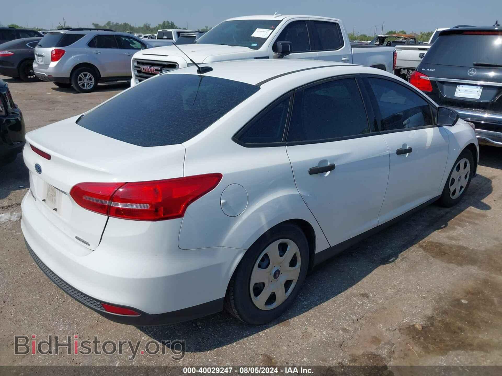 2016 FORD FOCUS - VIN: 1FADP3E26GL305784 - Photo 4
