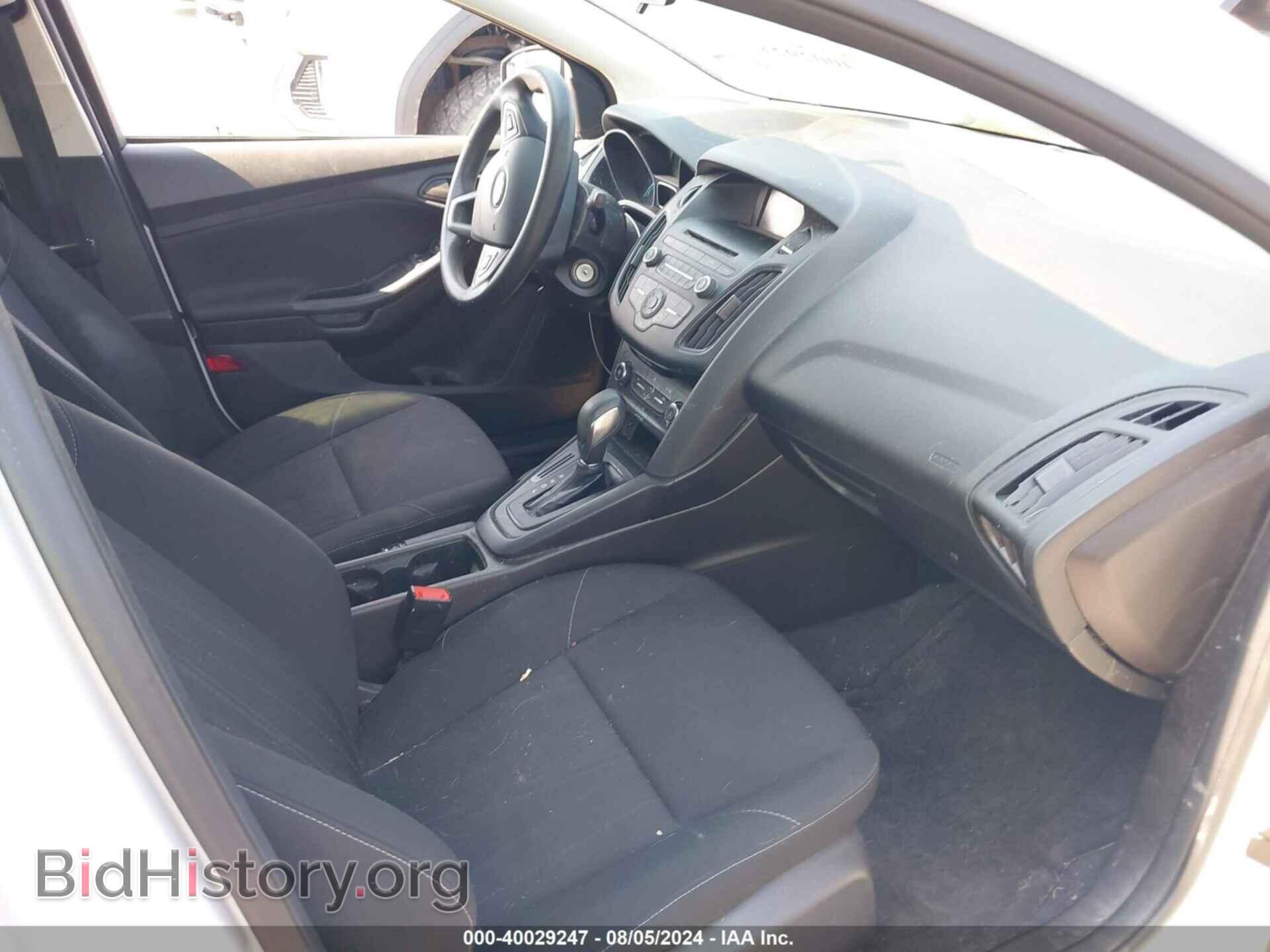 2016 FORD FOCUS - VIN: 1FADP3E26GL305784 - Photo 5