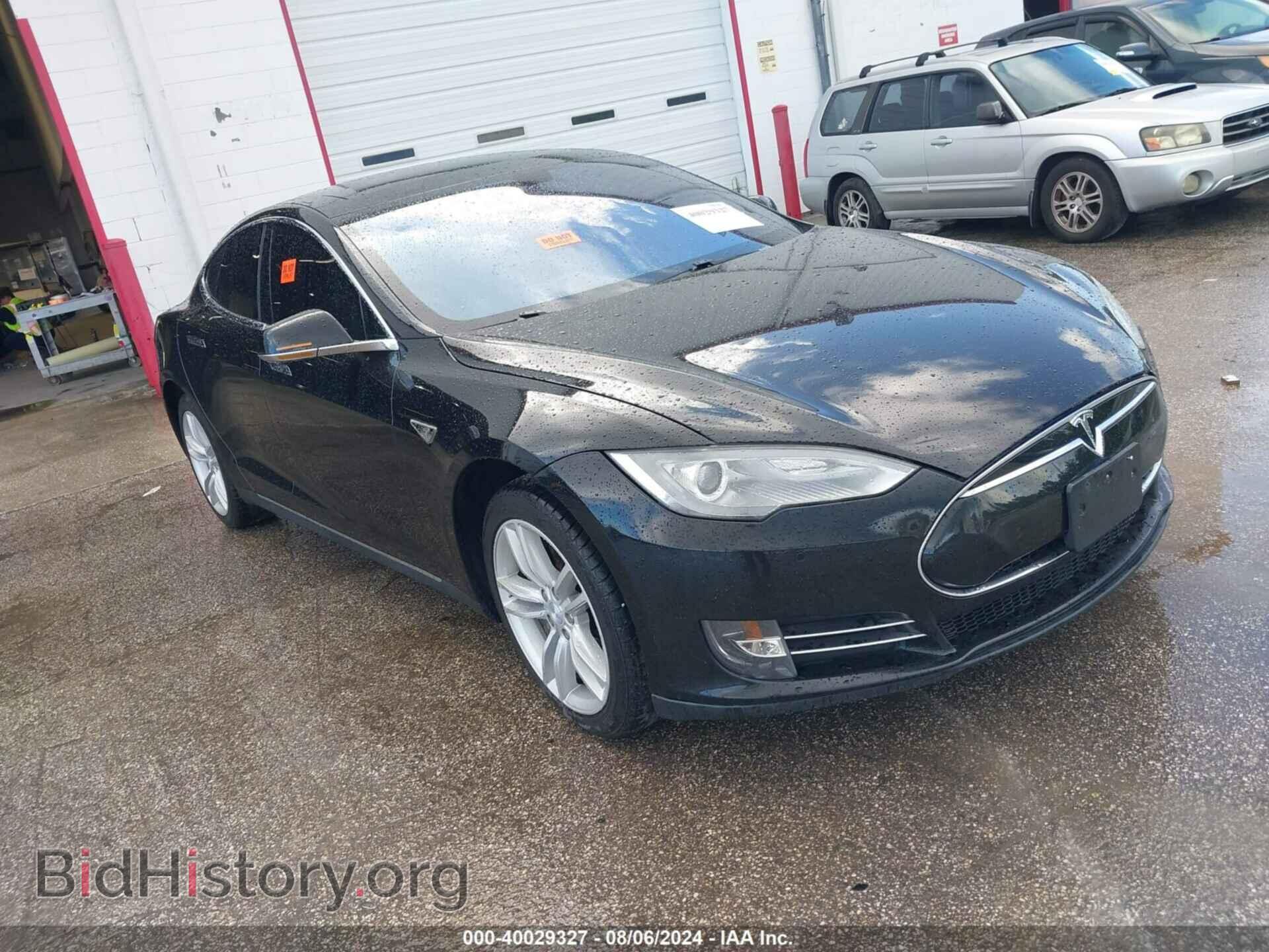 Фотография 5YJSA1S1XEFP50919 - TESLA MODEL S 2014