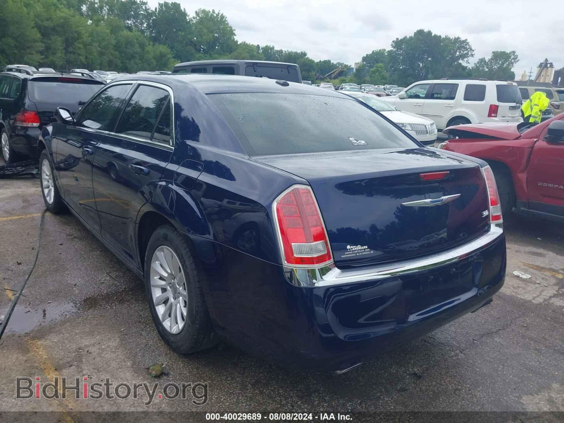 2014 CHRYSLER 300 - VIN: 2C3CCAAG0EH228559 - Фото 3