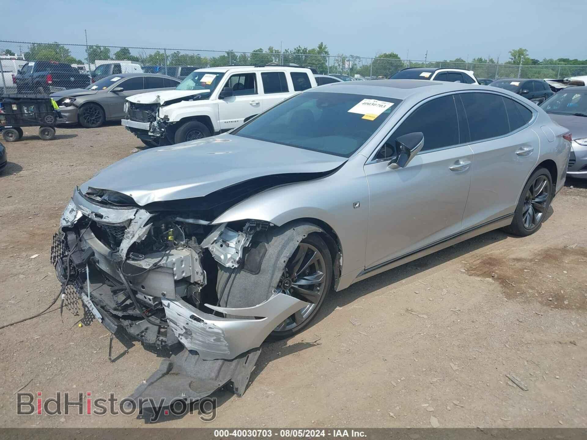 2018 LEXUS LS 500 - VIN: JTHC51FF6J5000846 - Фото 2