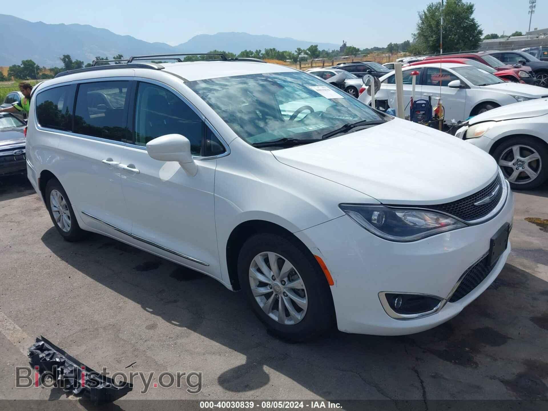 Фотография 2C4RC1BG7HR627388 - CHRYSLER PACIFICA 2017
