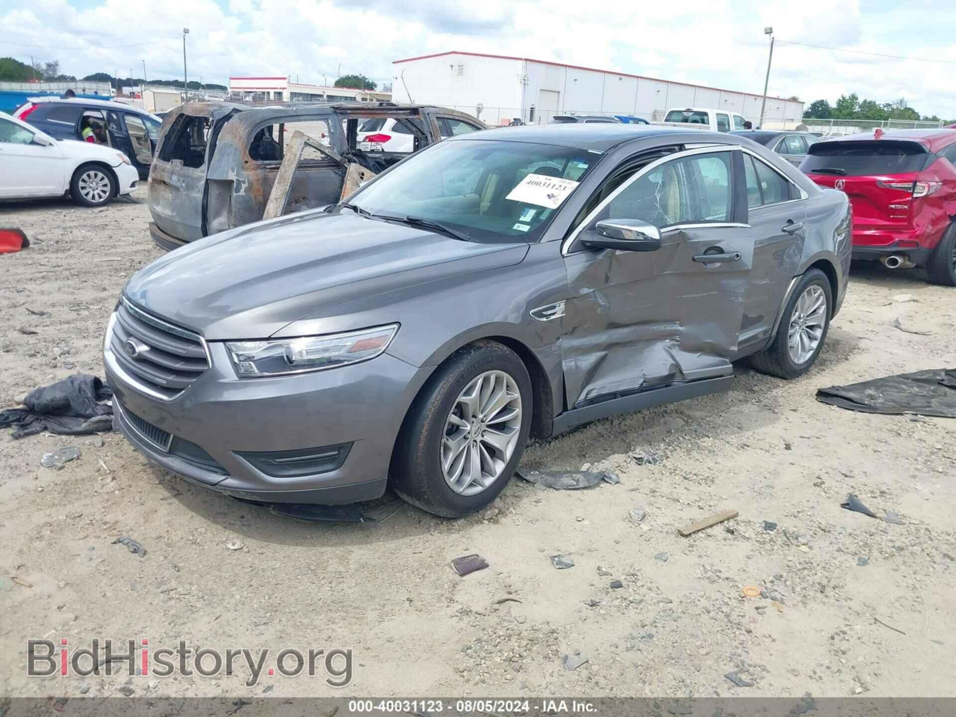 2013 FORD TAURUS - VIN: 1FAHP2F8XDG185586 - Фото 2