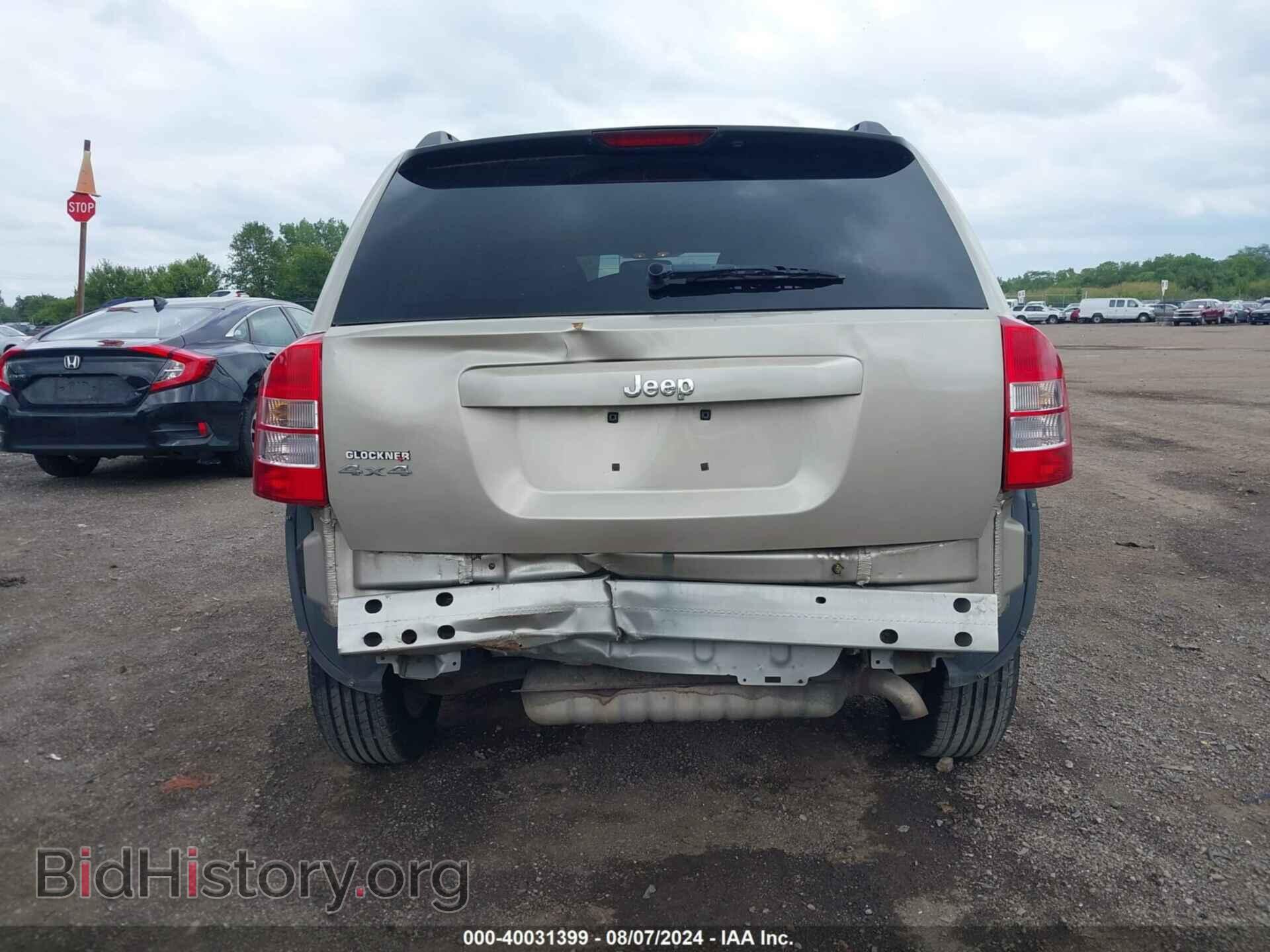 2010 JEEP COMPASS - VIN: 1J4NF1FB5AD642964 - Photo 6