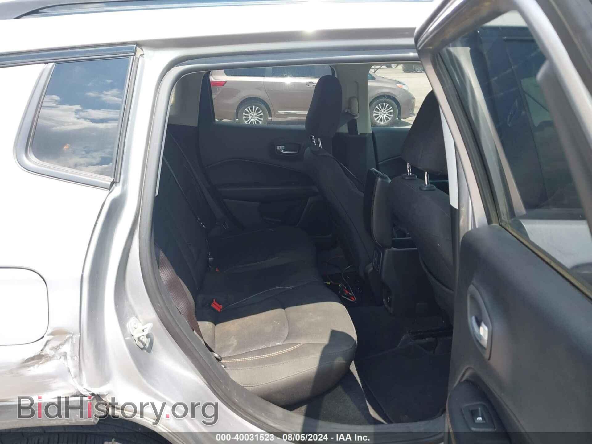 2018 JEEP COMPASS - VIN: 3C4NJCAB4JT461971 - Фото 8