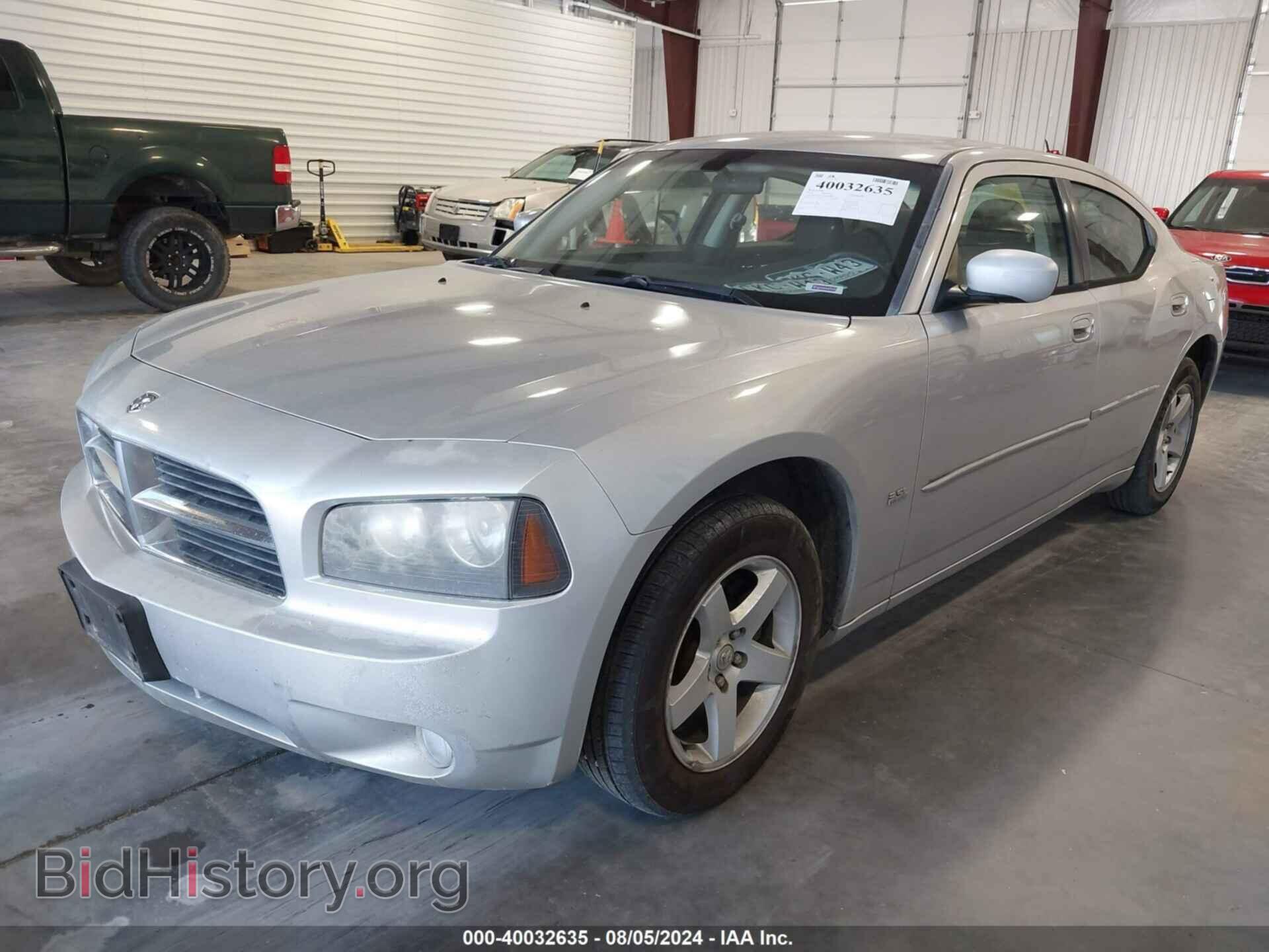 2010 DODGE CHARGER - VIN: 2B3CA3CV5AH244082 - Фото 2