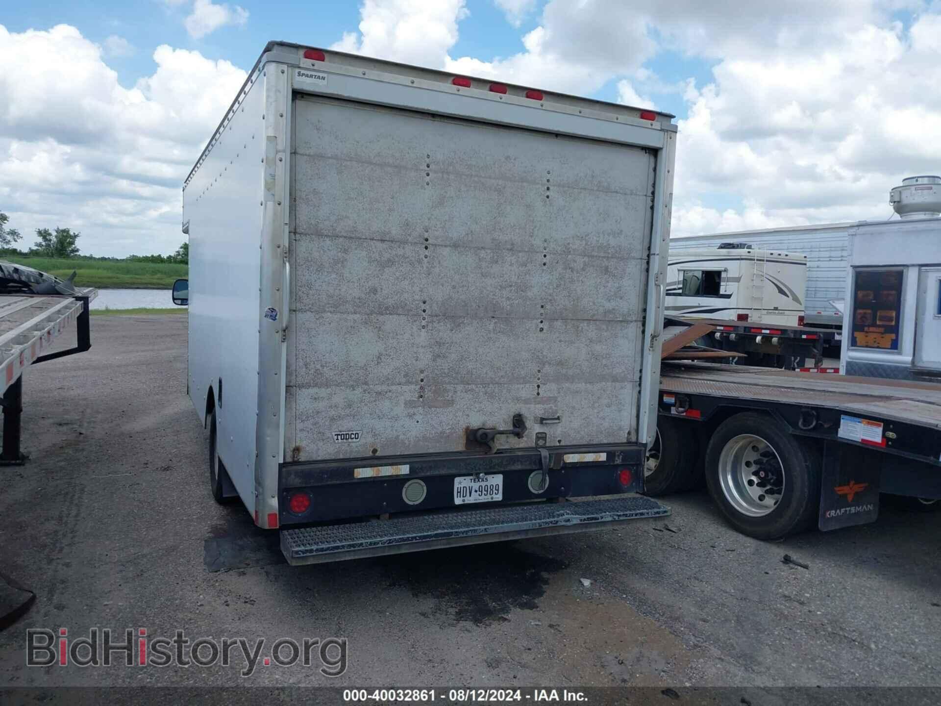 2012 FORD E-350 CUTAWAY - VIN: 1FDWE3FL3CDA18998 - Фото 3