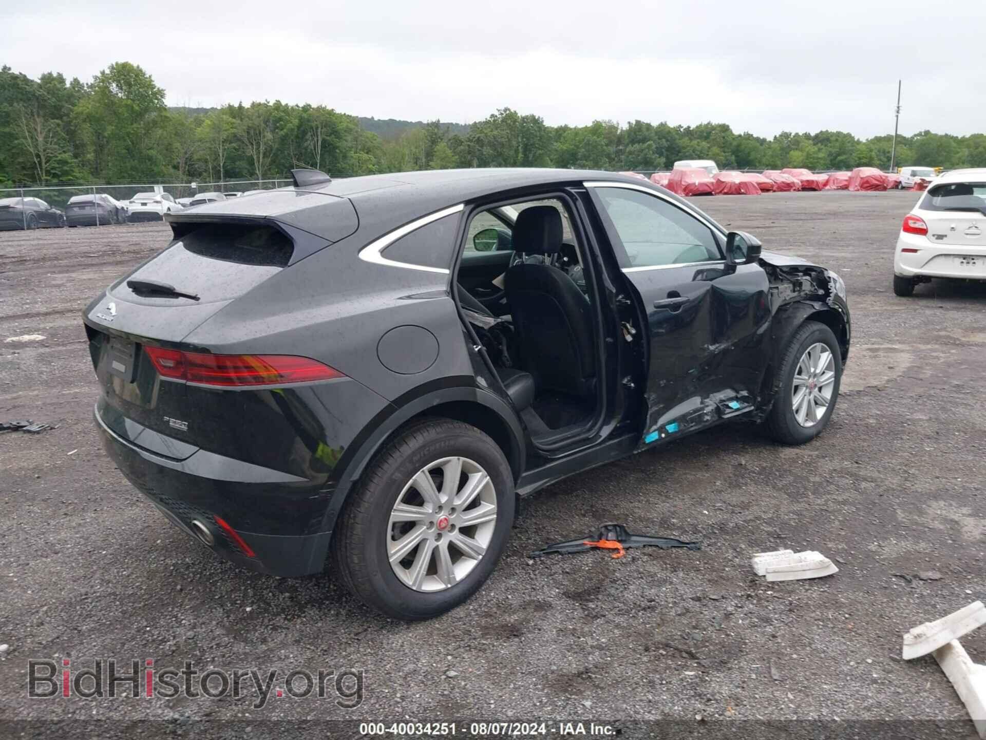 2018 JAGUAR E-PACE - VIN: SADFJ2FX2J1Z31977 - Фото 4