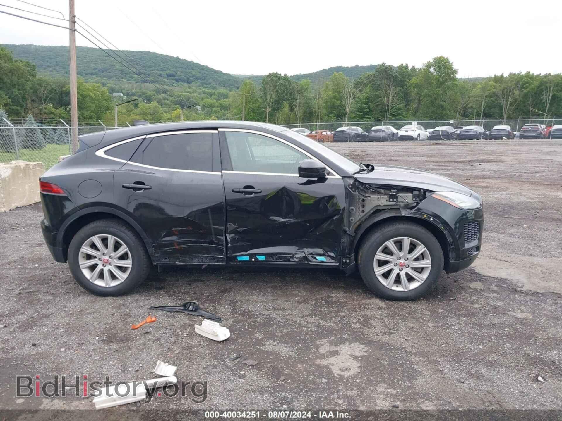 2018 JAGUAR E-PACE - VIN: SADFJ2FX2J1Z31977 - Фото 6