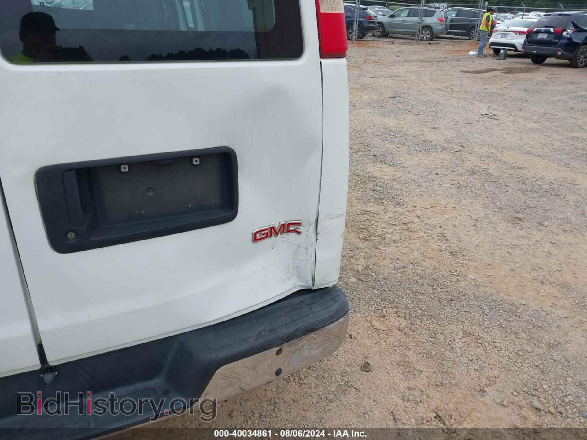 2014 GMC SAVANA 2500 - VIN: 1GTW7FCA4E1904299 - Photo 12