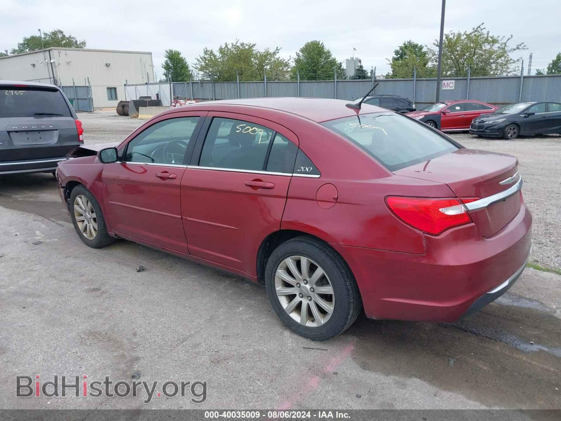2013 CHRYSLER 200 - VIN: 1C3CCBBB2DN589953 - Фото 3