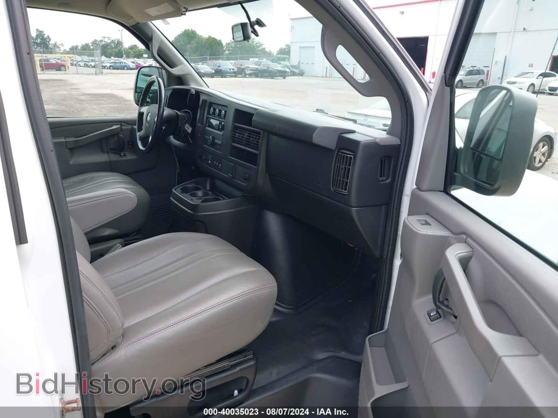 2018 CHEVROLET EXPRESS 3500 - VIN: 1GAZGNFP3J1250762 - Фото 5