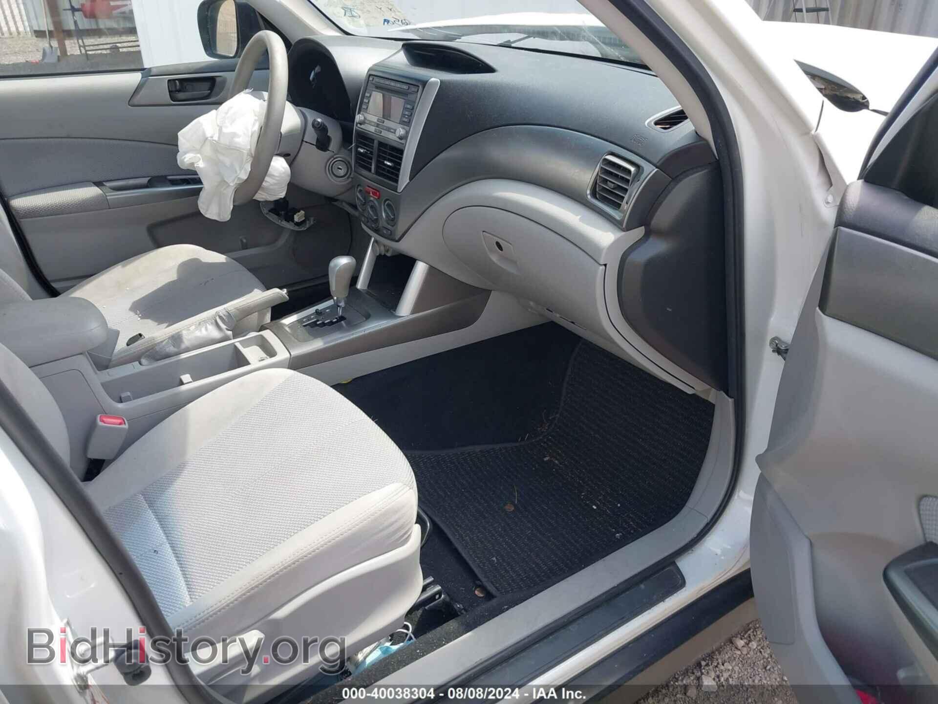 2011 SUBARU FORESTER - VIN: JF2SHABC4BH712032 - Фото 5