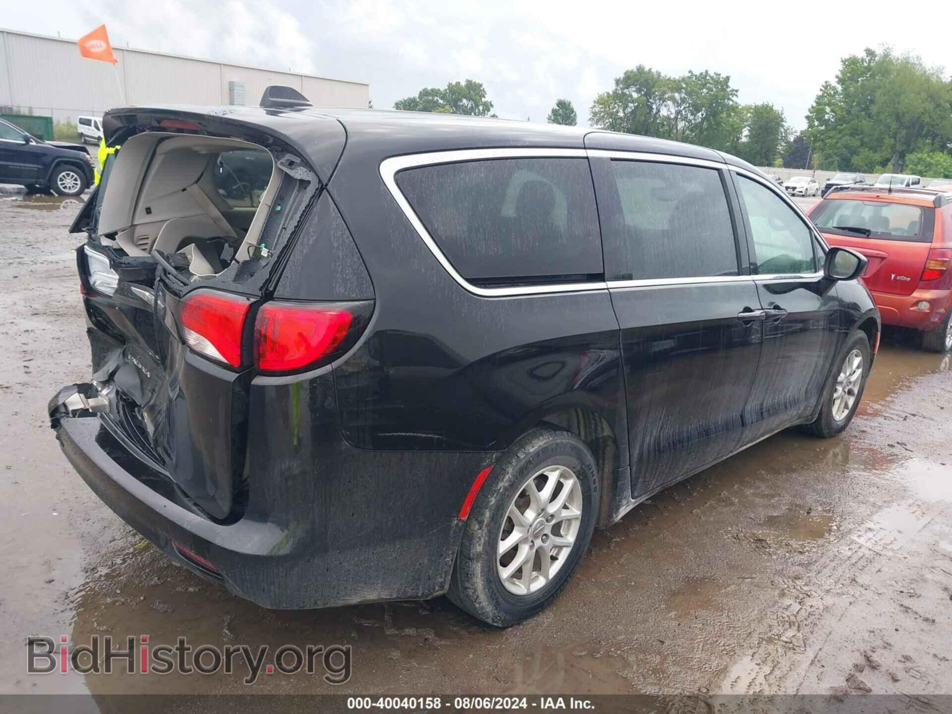 2017 CHRYSLER PACIFICA - VIN: 2C4RC1DG7HR689063 - Photo 4