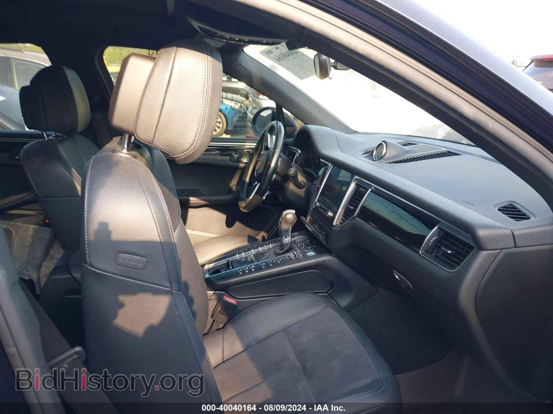 2017 PORSCHE MACAN - VIN: WP1AA2A58HLB80912 - Photo 5