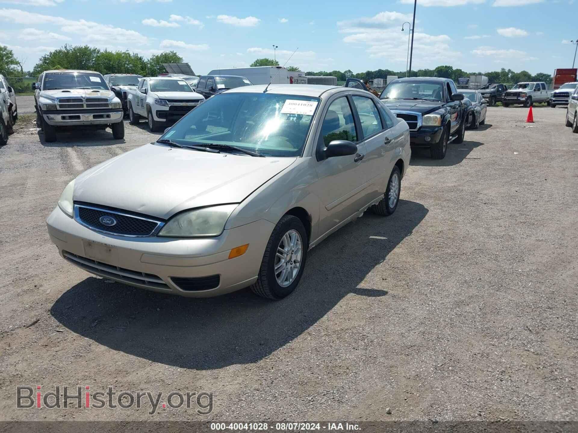 2007 FORD FOCUS - VIN: 1FAFP34N77W177431 - Фото 2