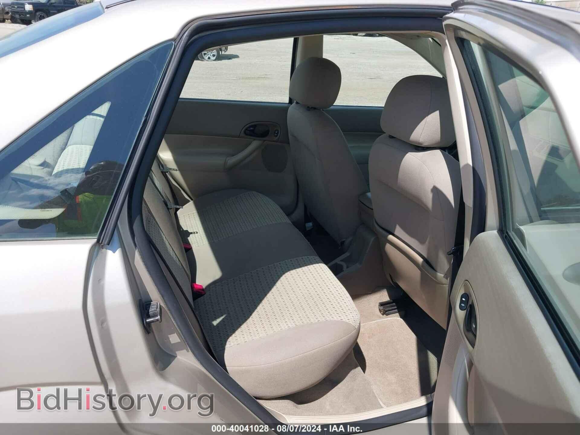 2007 FORD FOCUS - VIN: 1FAFP34N77W177431 - Фото 8