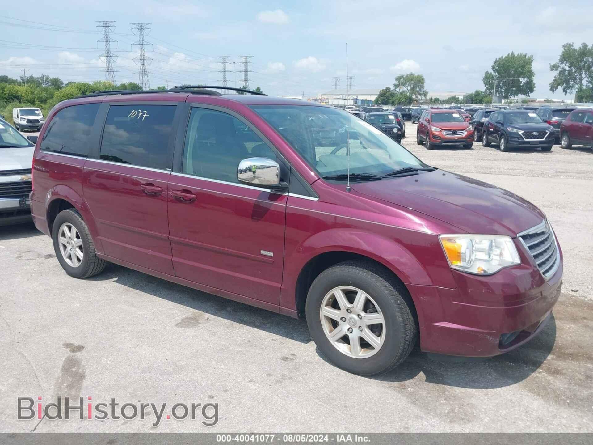Photo 2A8HR54P68R822356 - CHRYSLER TOWN & COUNTRY 2008