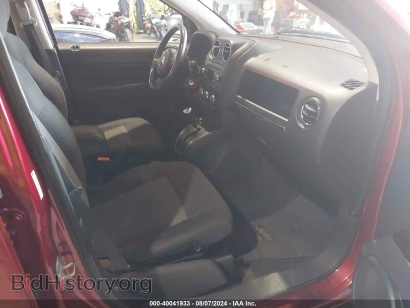 2011 Jeep COMPASS (VIN 1J4NF1FB1BD201804) — photo 5 of 11