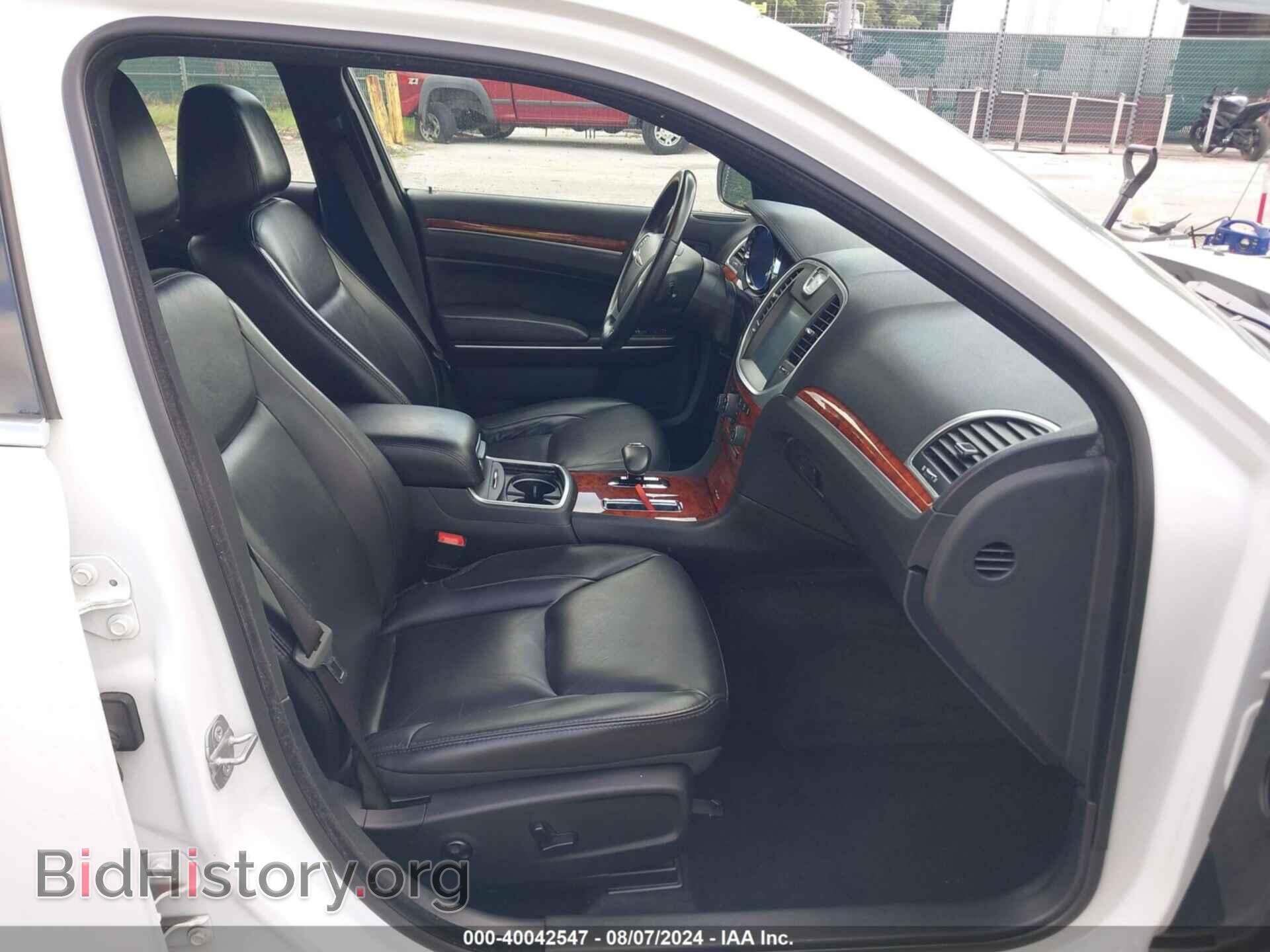 2014 CHRYSLER 300 - VIN: 2C3CCARG0EH323174 - Фото 5
