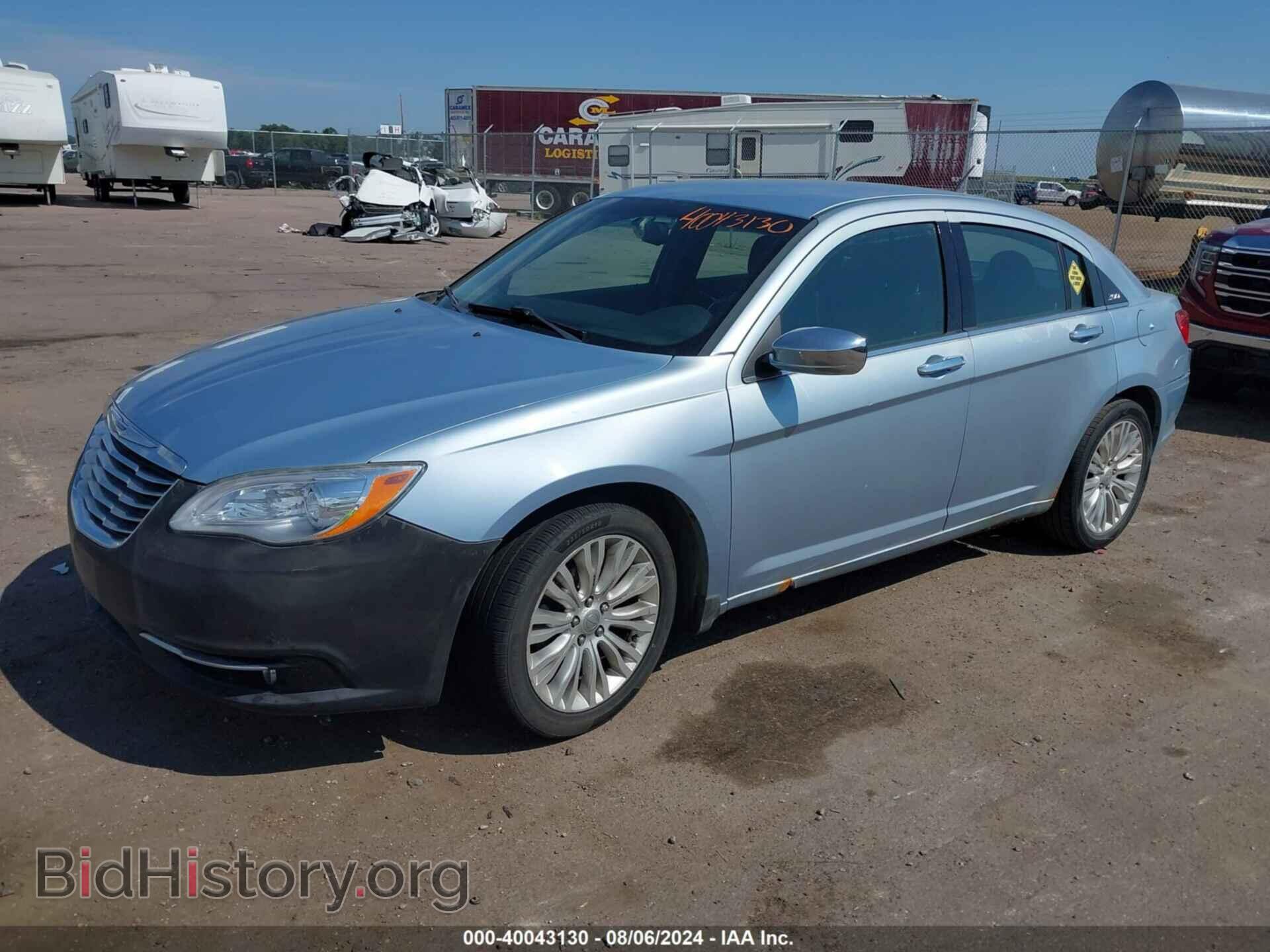 2012 CHRYSLER 200 - VIN: 1C3CCBCBXCN263136 - Фото 2
